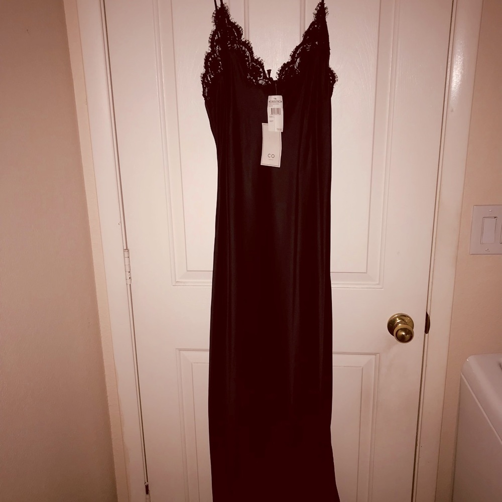 (NEW) C O ESSENTIALS LONG BLACK LACE DRESS